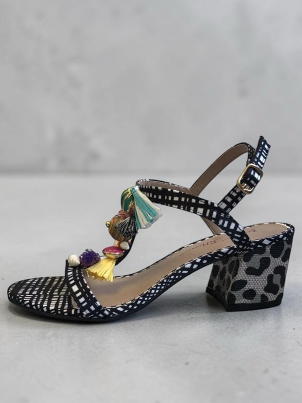 Betsey Johnson Dynah Embellished Block Heel Sandal Black White Grid Pattern Sz 9